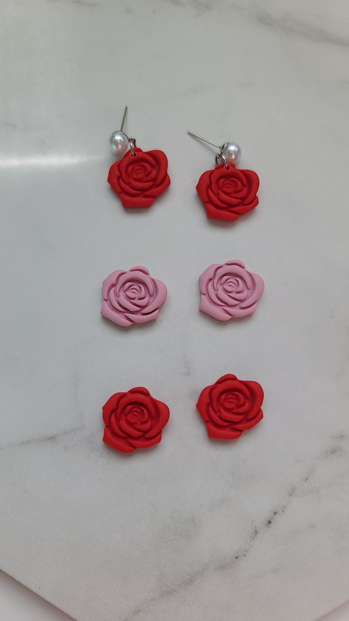 Rose studs earrings