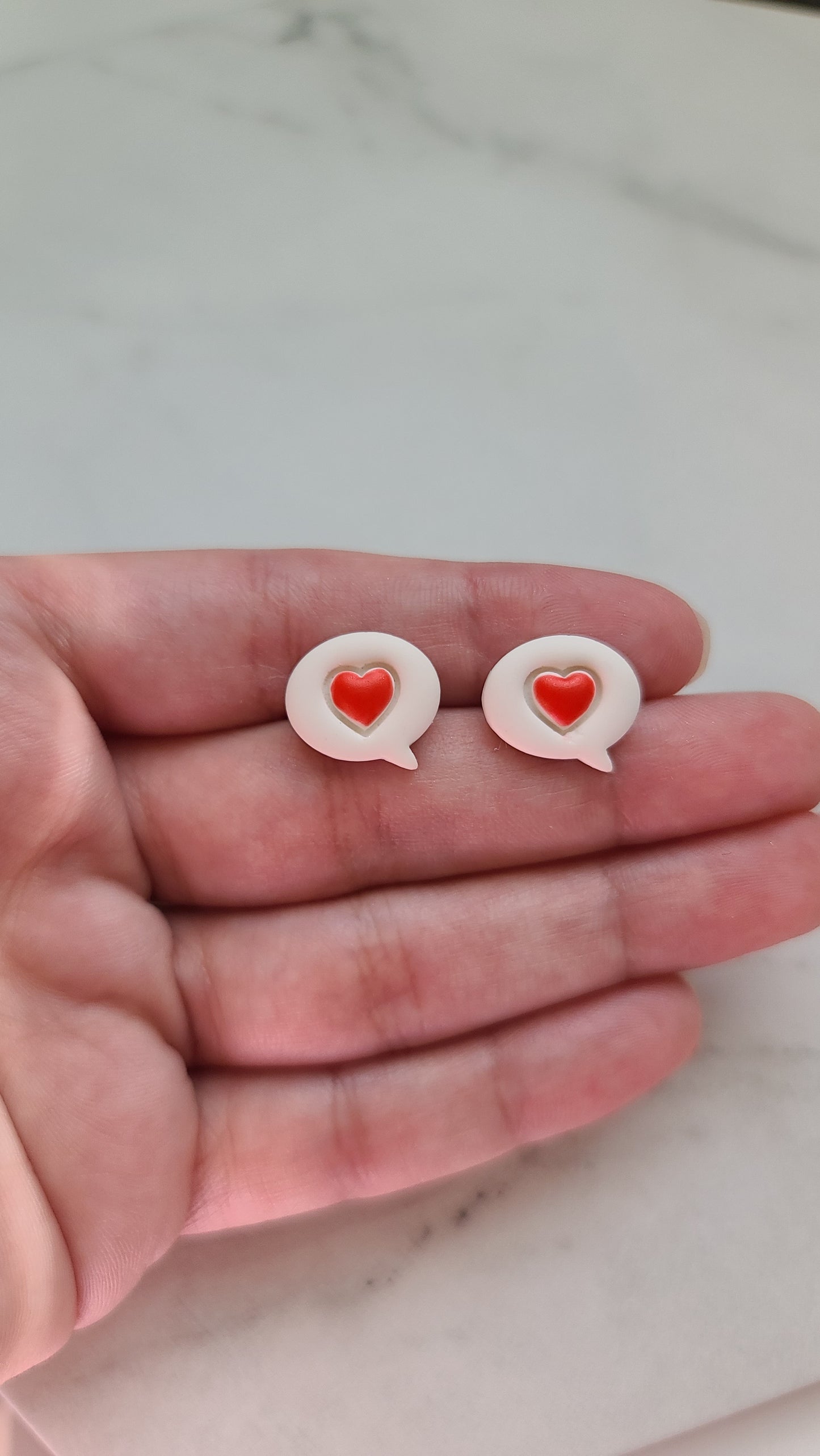 Bubble heart chat studs earrings