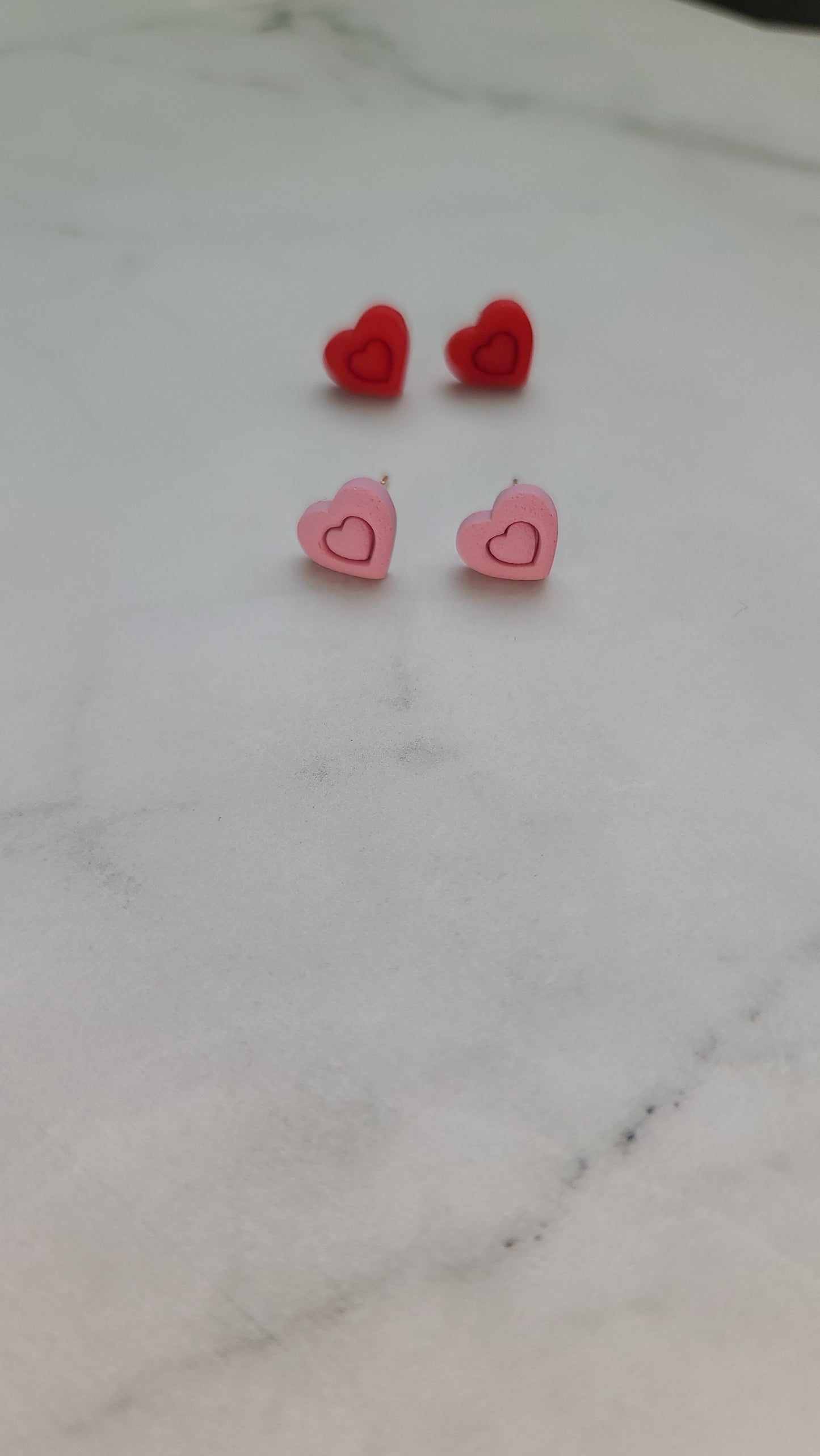 Mini heart studs earrings