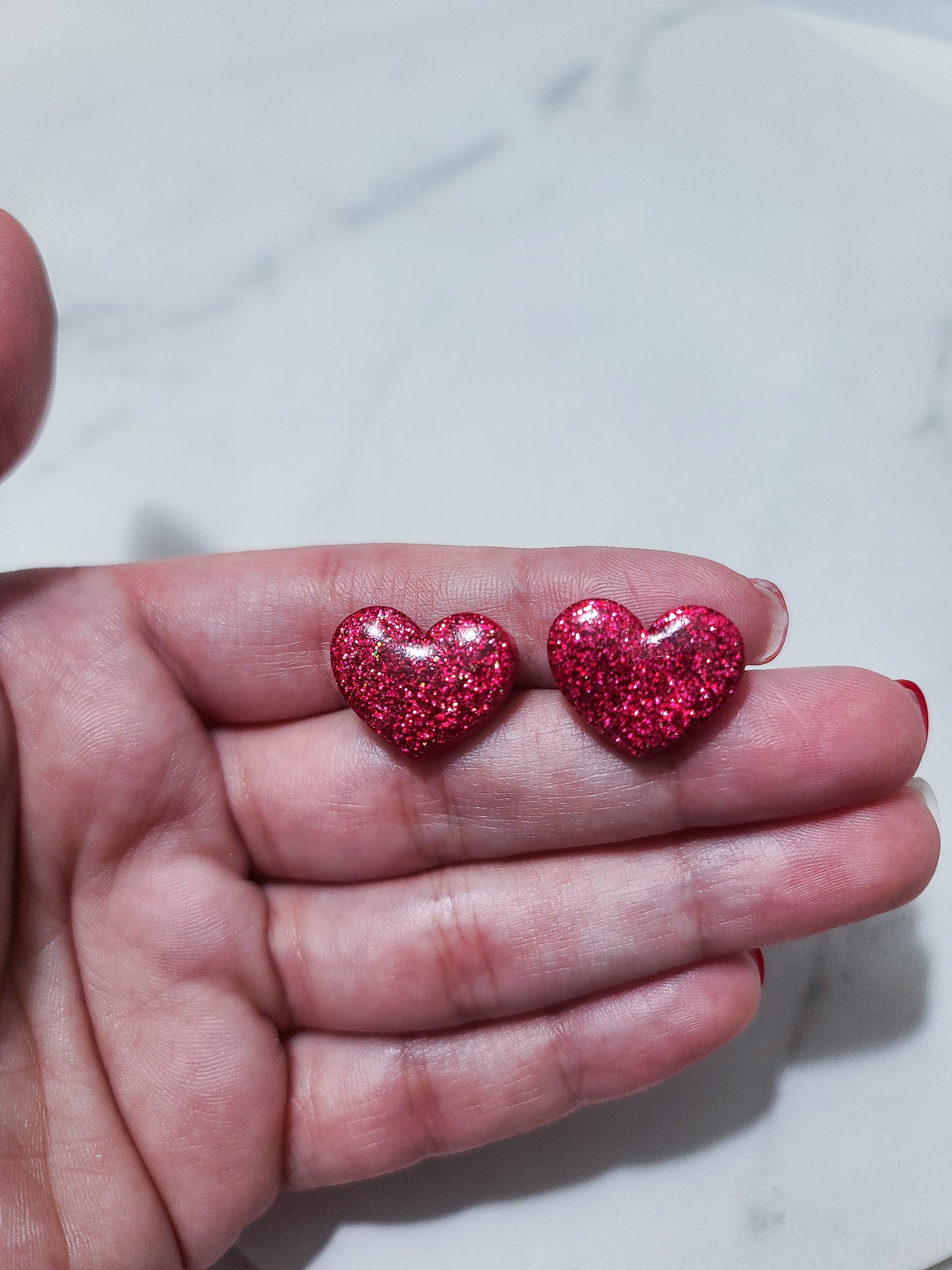 Glitter heart stud earrings