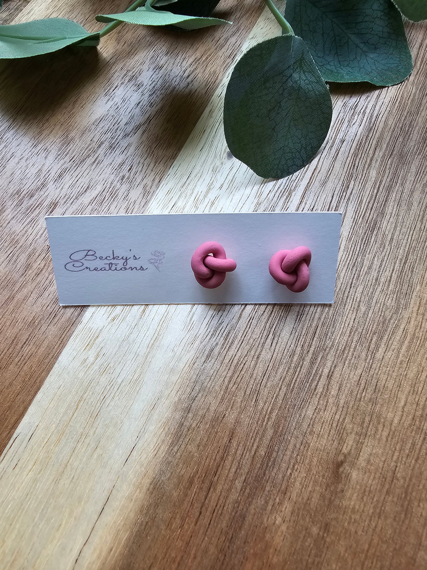 Mini Knotted stud earrings