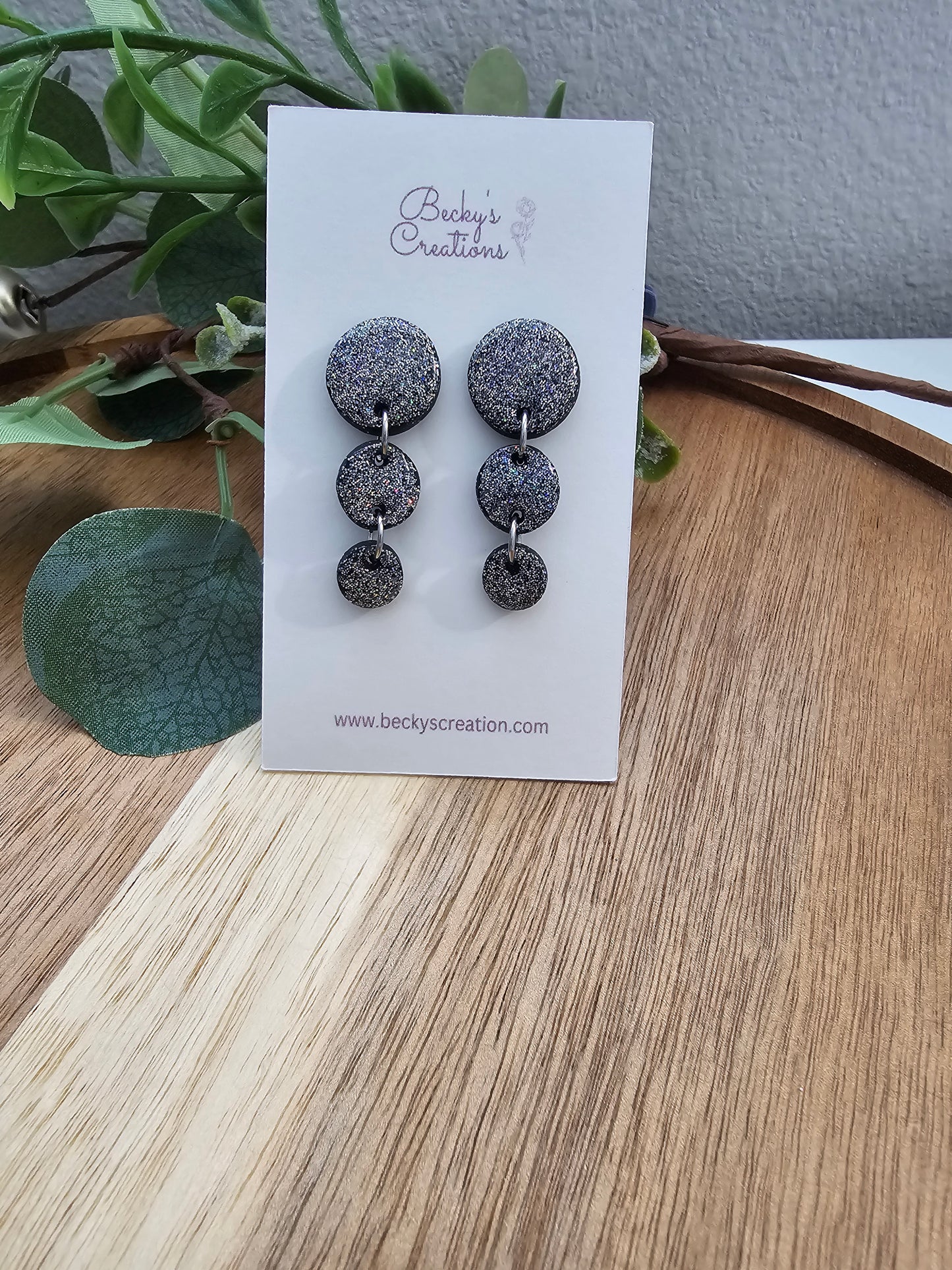 Circle glitter dangle earrings