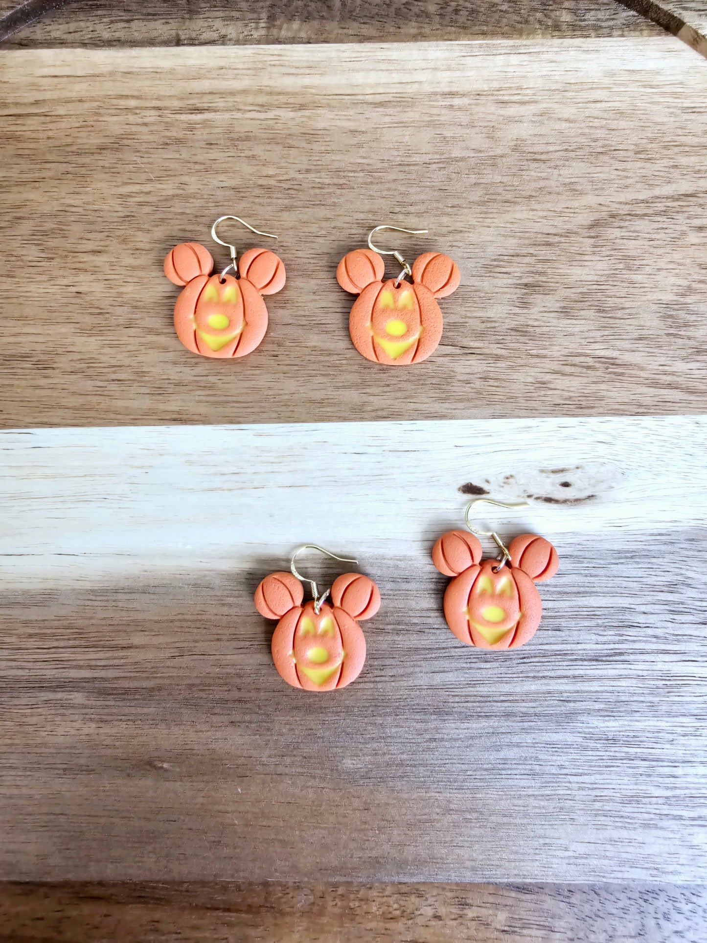 Mouse pumpkin earrings