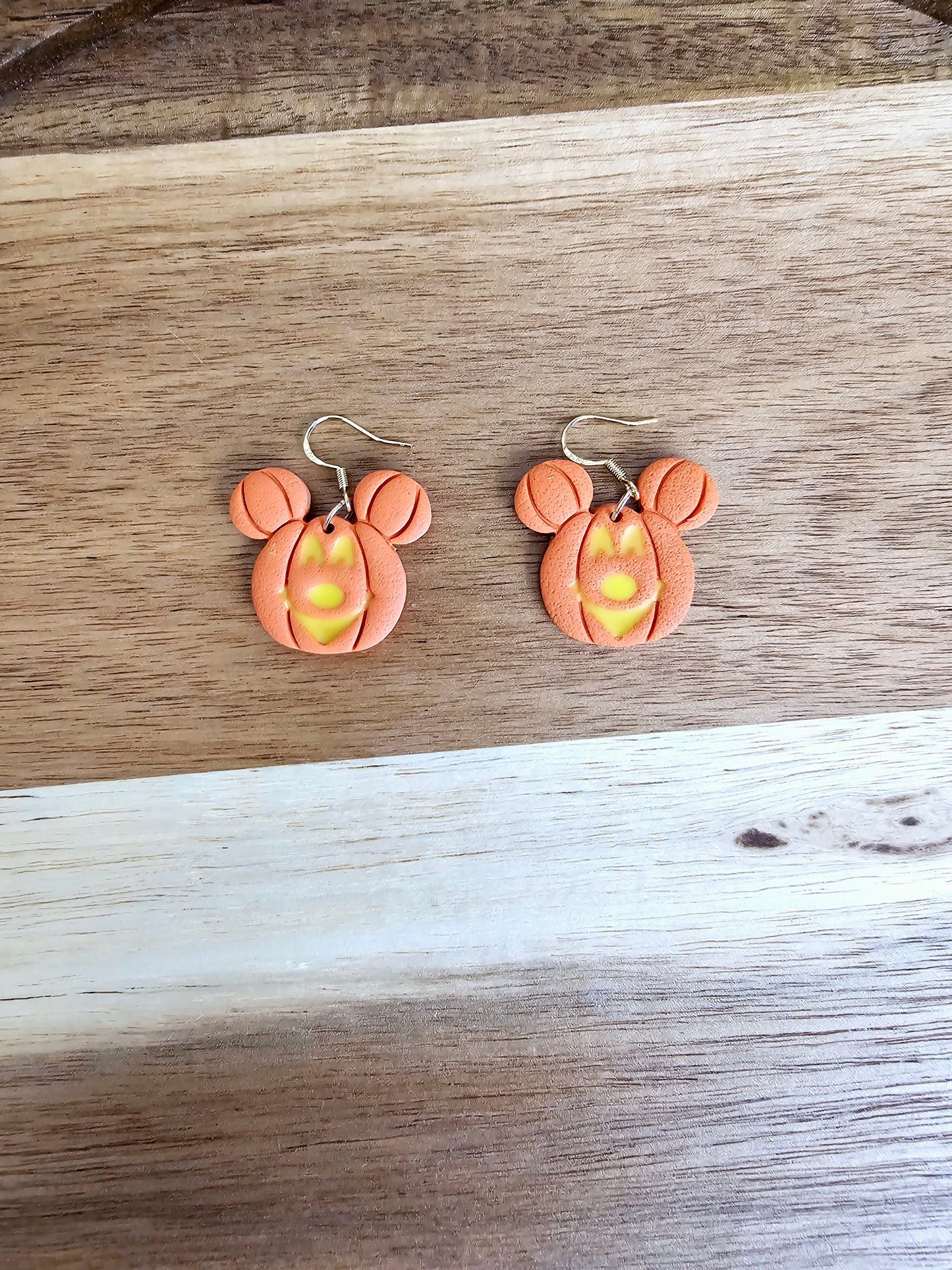 Mouse pumpkin earrings