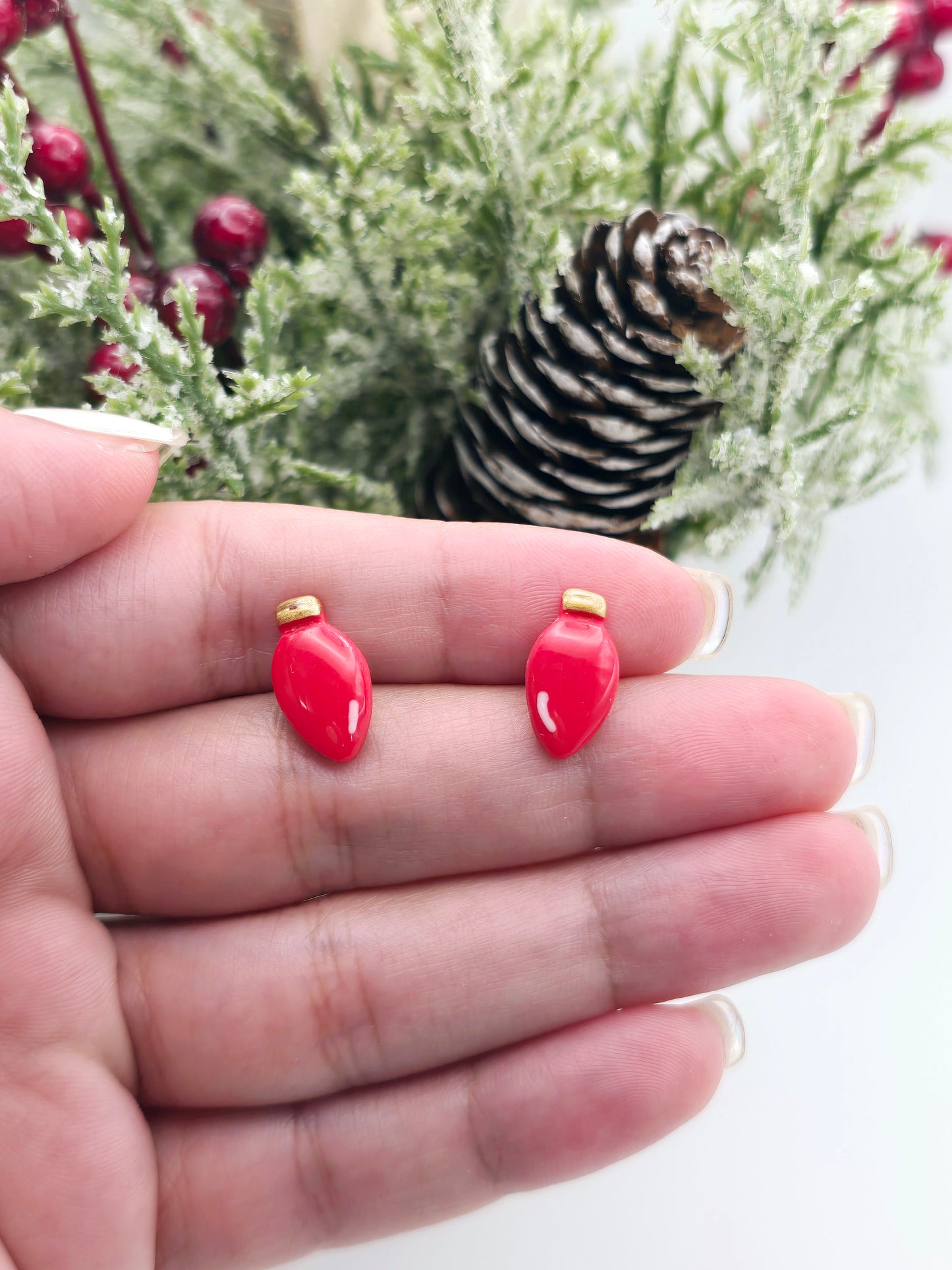 Lightbulb stud earrings