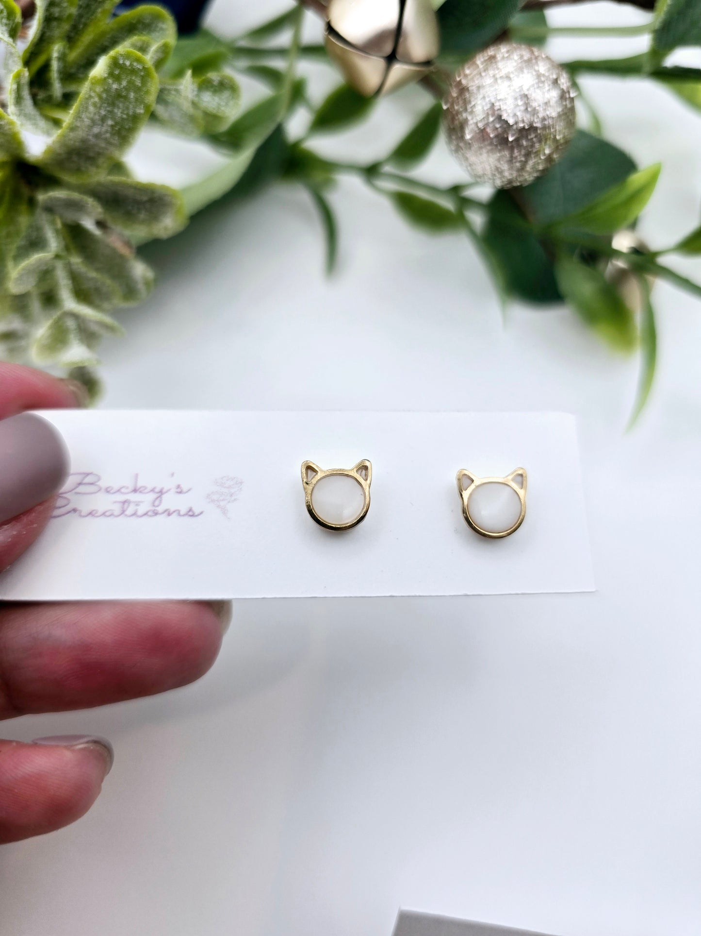 Gold/silver trimmed mini Cat studs