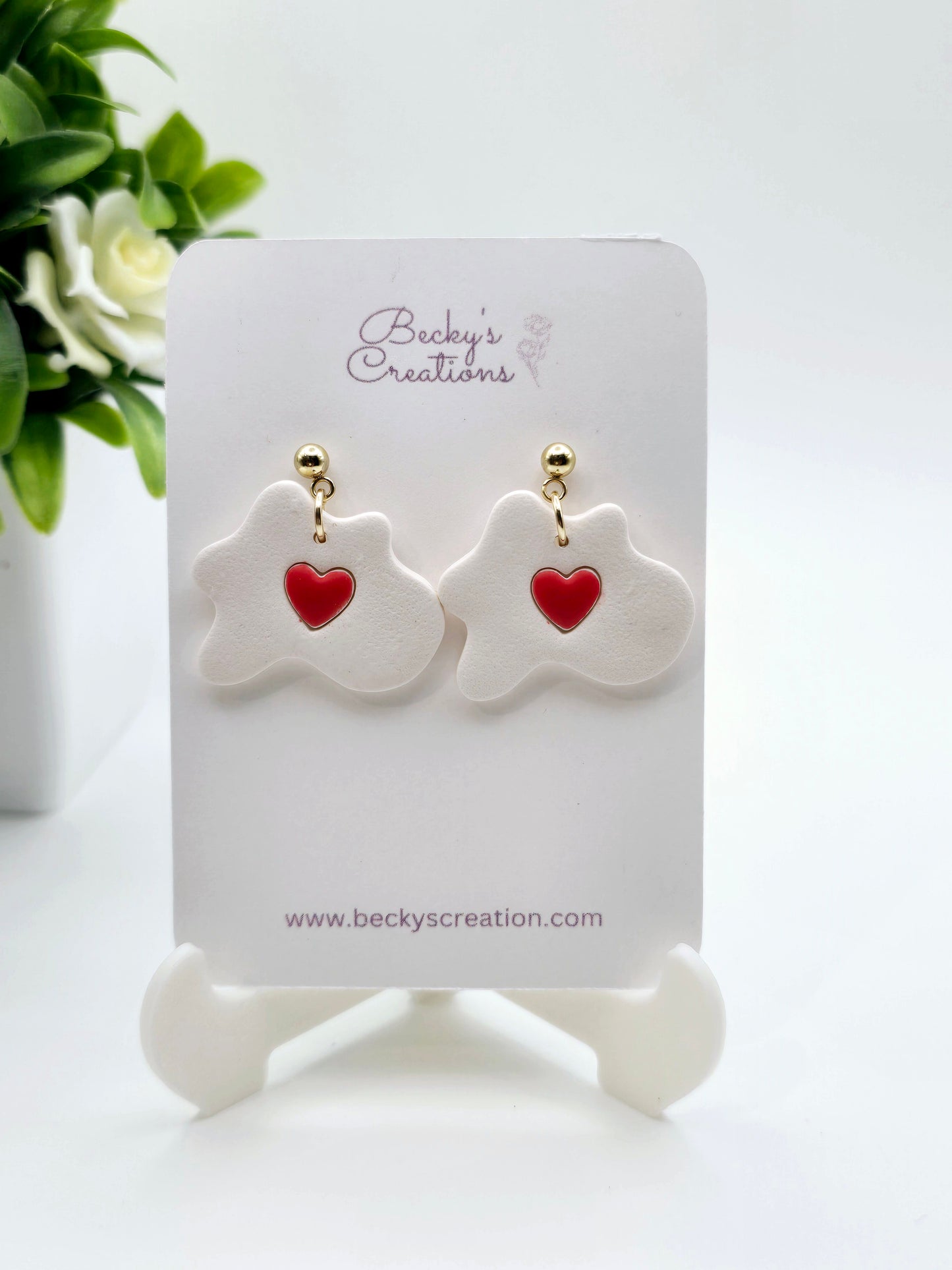 Heart egg dangle earrings